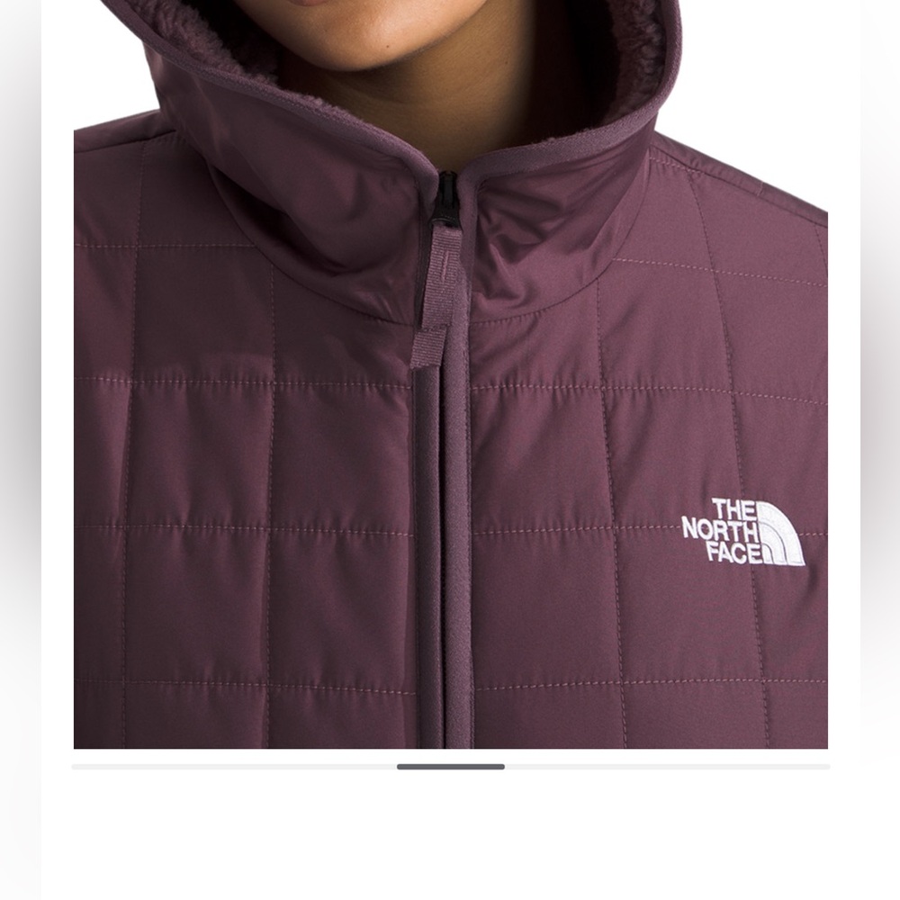 The North Face Women's Junction Insulated Parka, Size XSMALL - Picture 5 of 16
